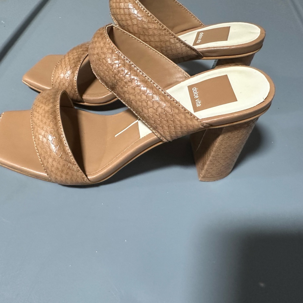 Women’s Lot of Shoes